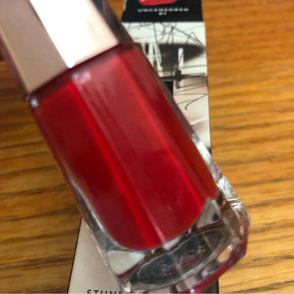 Uncensored Stunna Lip Paint Fenty Beauty - Picture 2 of 5